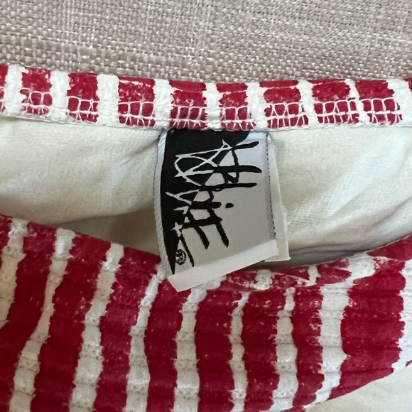 New rare never worn 1980’s red white and blue high cut bikini size 11/12. - Picture 4 of 8